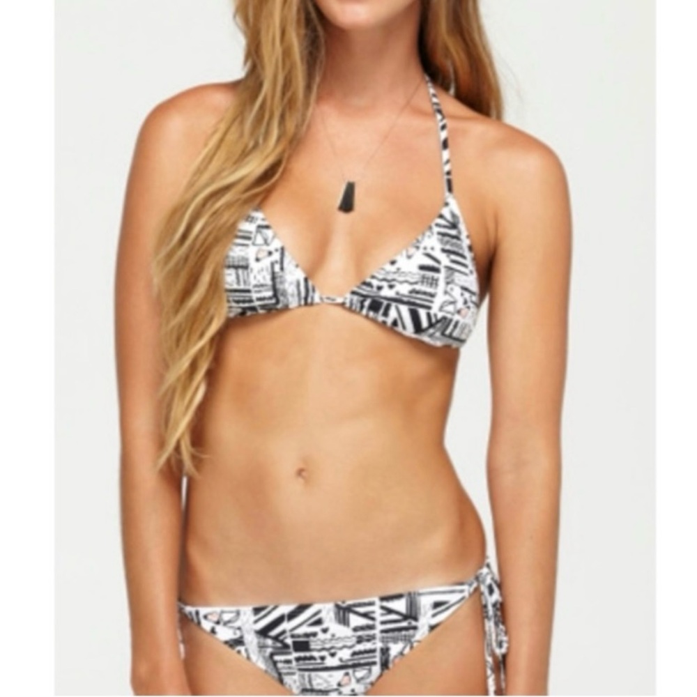 DVF Loves Roxy Black/White Bikini Size S